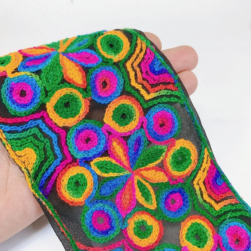 100mm Wool Round Design Embroidery Lace, view 1