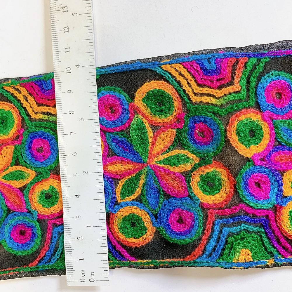 100mm Wool Round Design Embroidery Lace, view 2