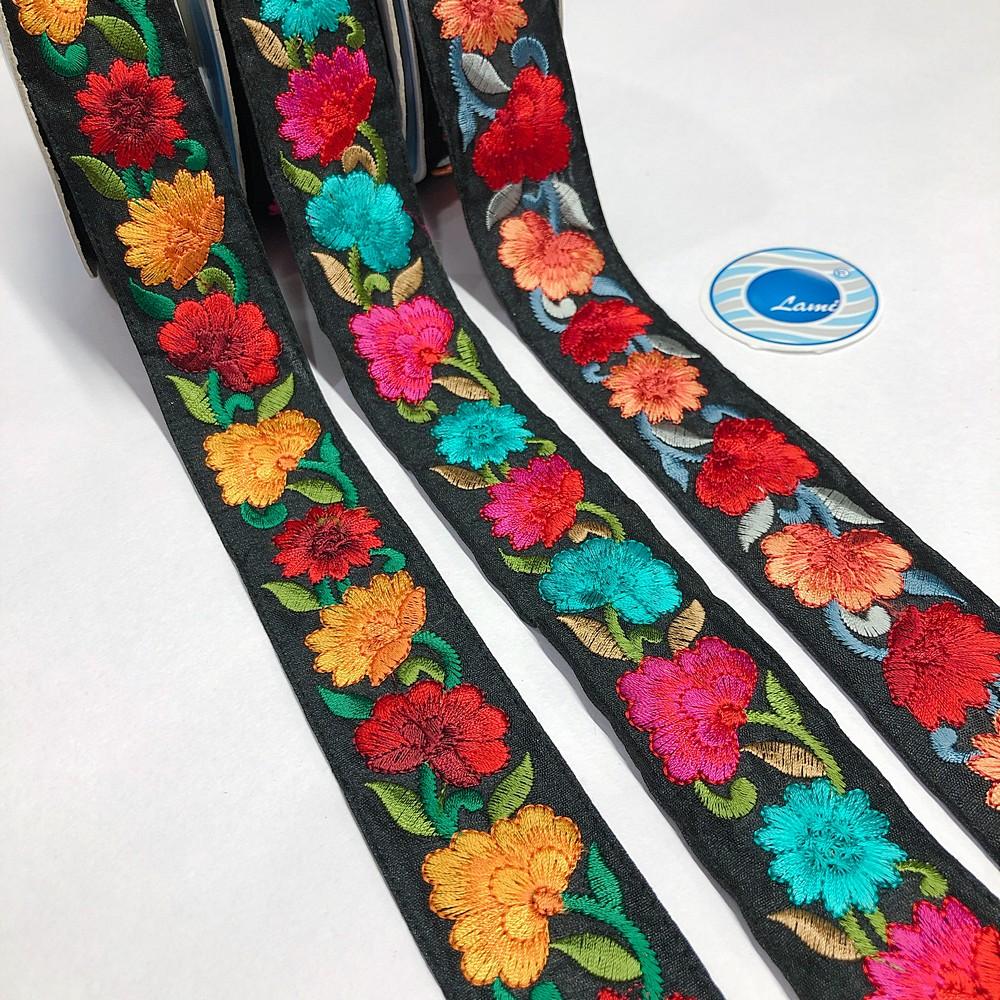 30mm Flower Design Parsi Embroidery Lace, view 2
