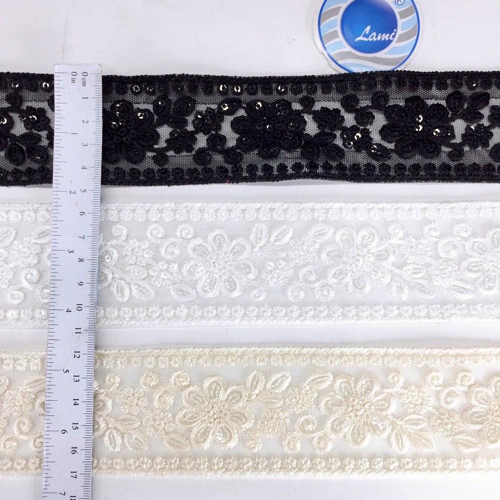 52 mm Flower Design Colour Cotton Thread Embroidery Lace With Sequins Work, view 1