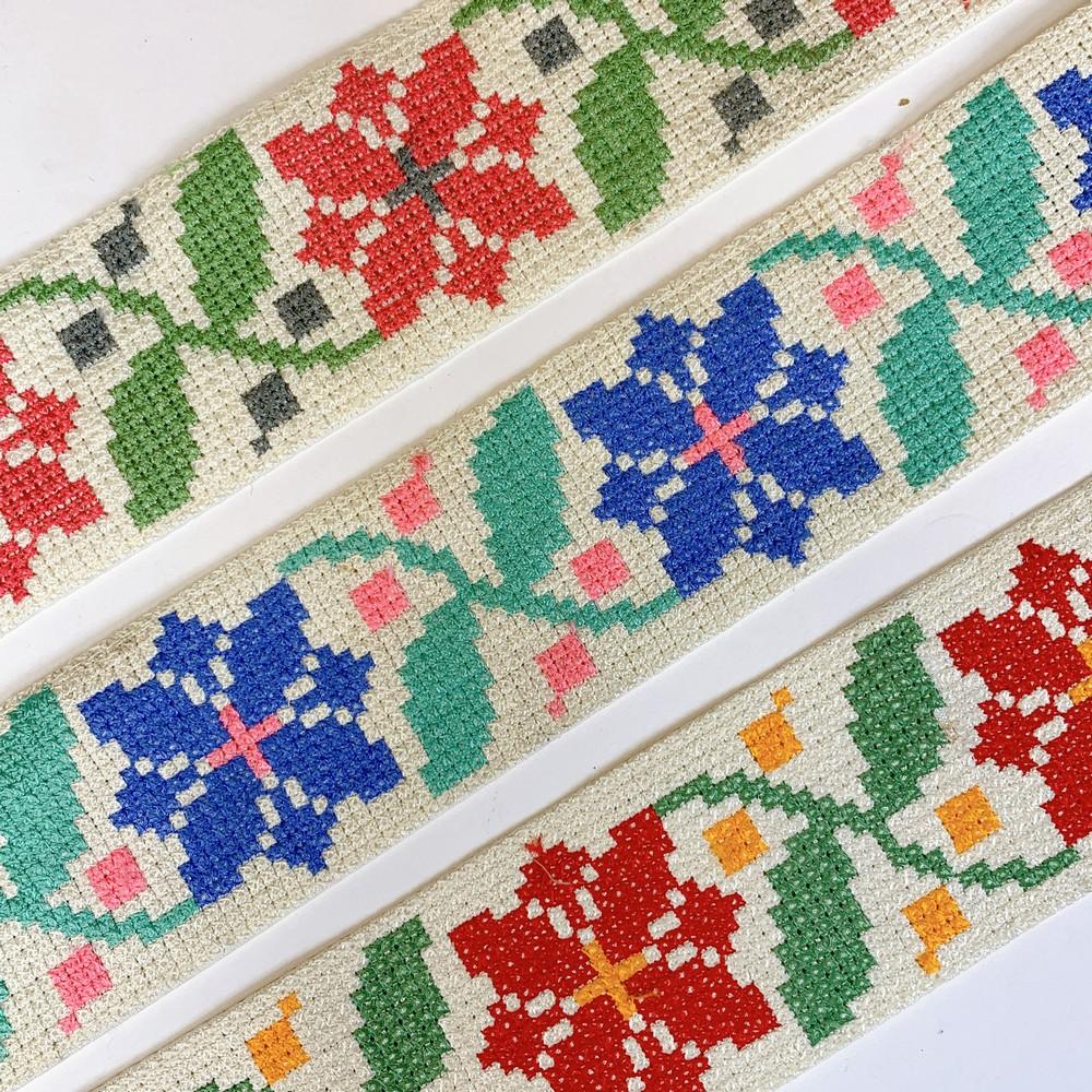 Lami 56 mm Designer Crossstitch Embroidery Lace, view 5