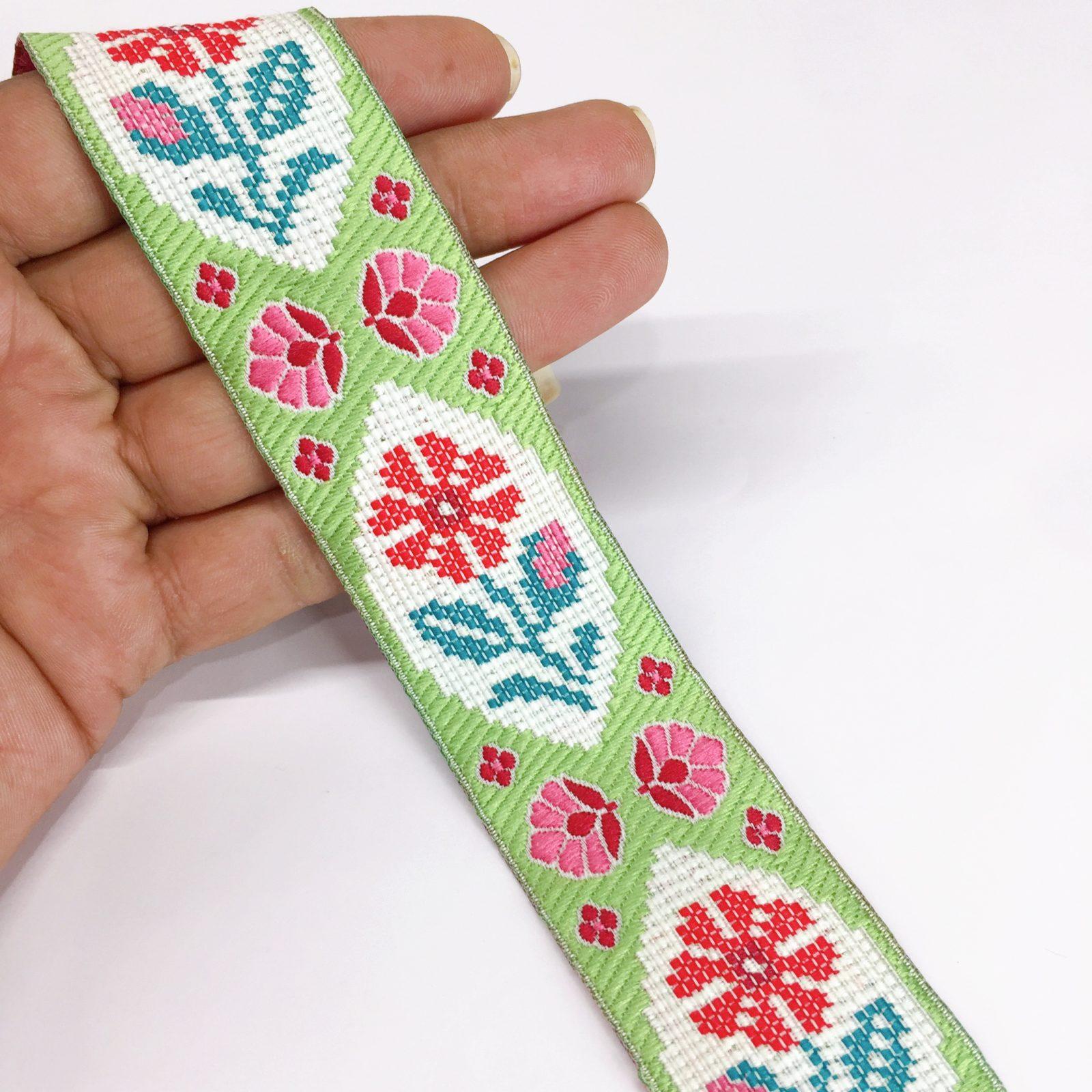 35mm Jacquard Flower Design Traditional, shown on white cotton