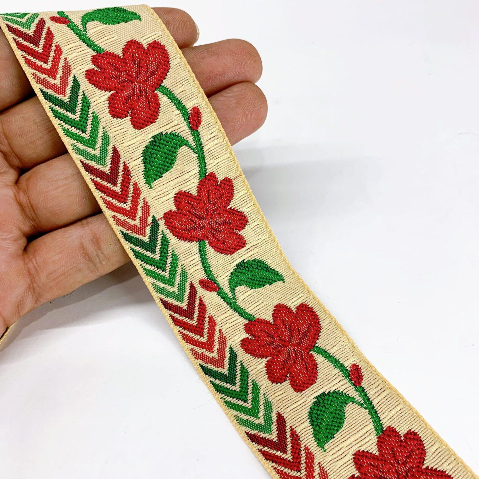 40mm Creeper Flower Design Jacquard, shown on white cotton
